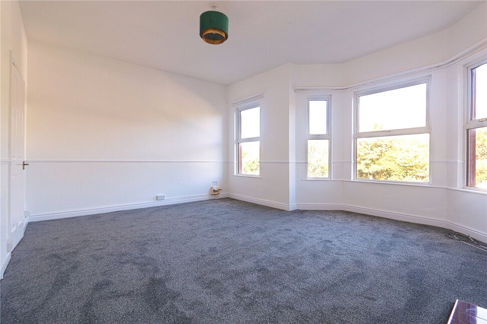 Flat Manchester Road in Tameside