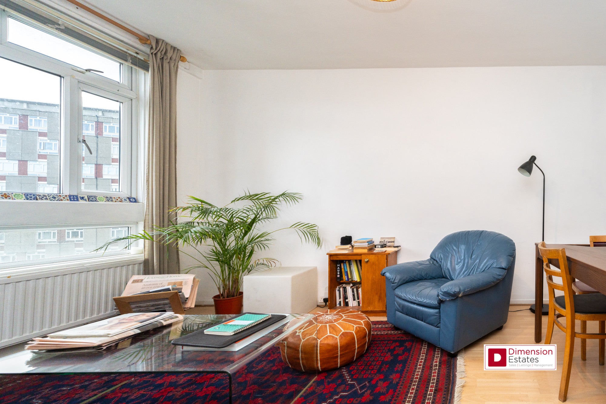 Flat Ravenscroft Street in Greater London