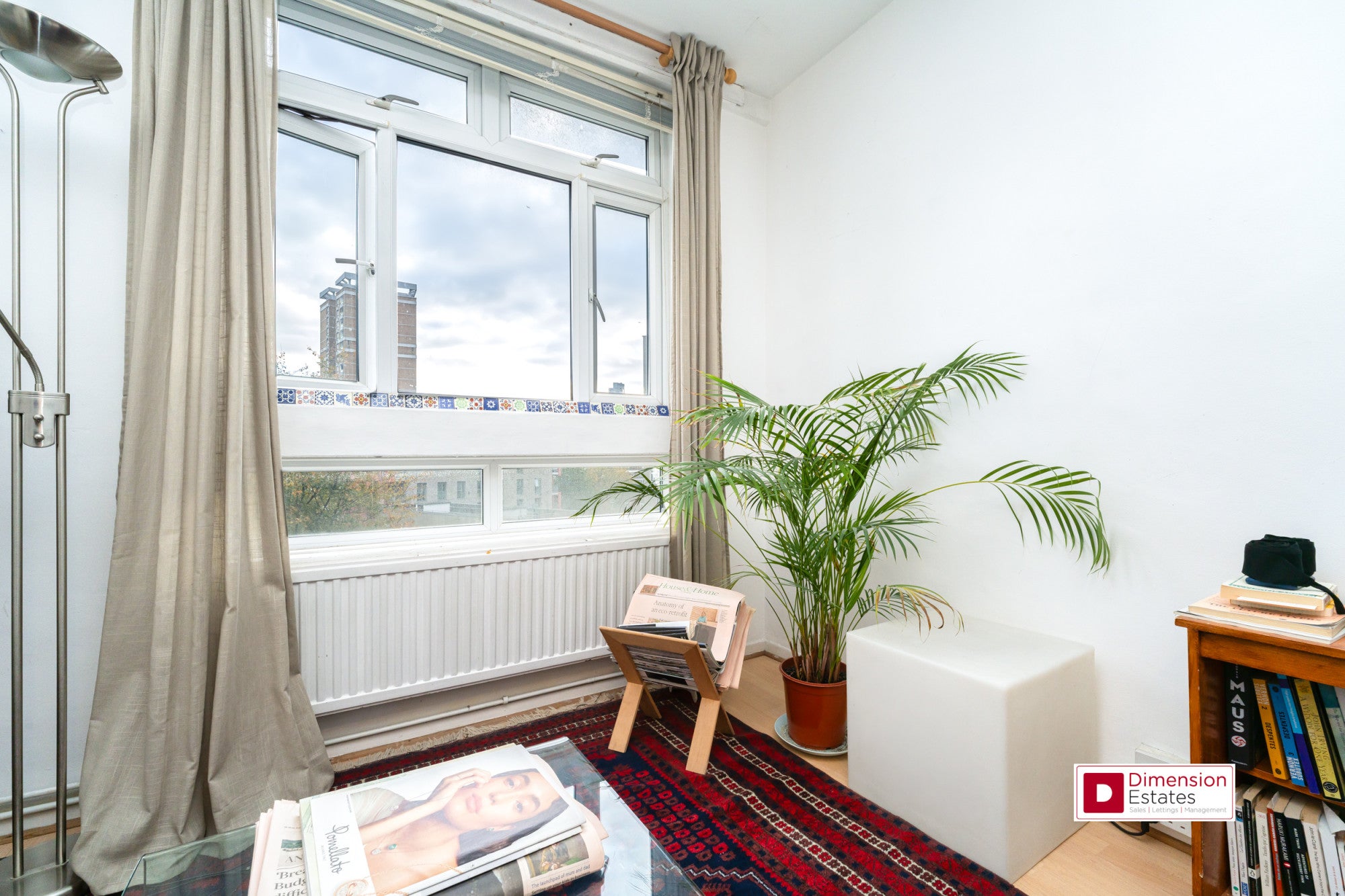 Flat Ravenscroft Street in Greater London