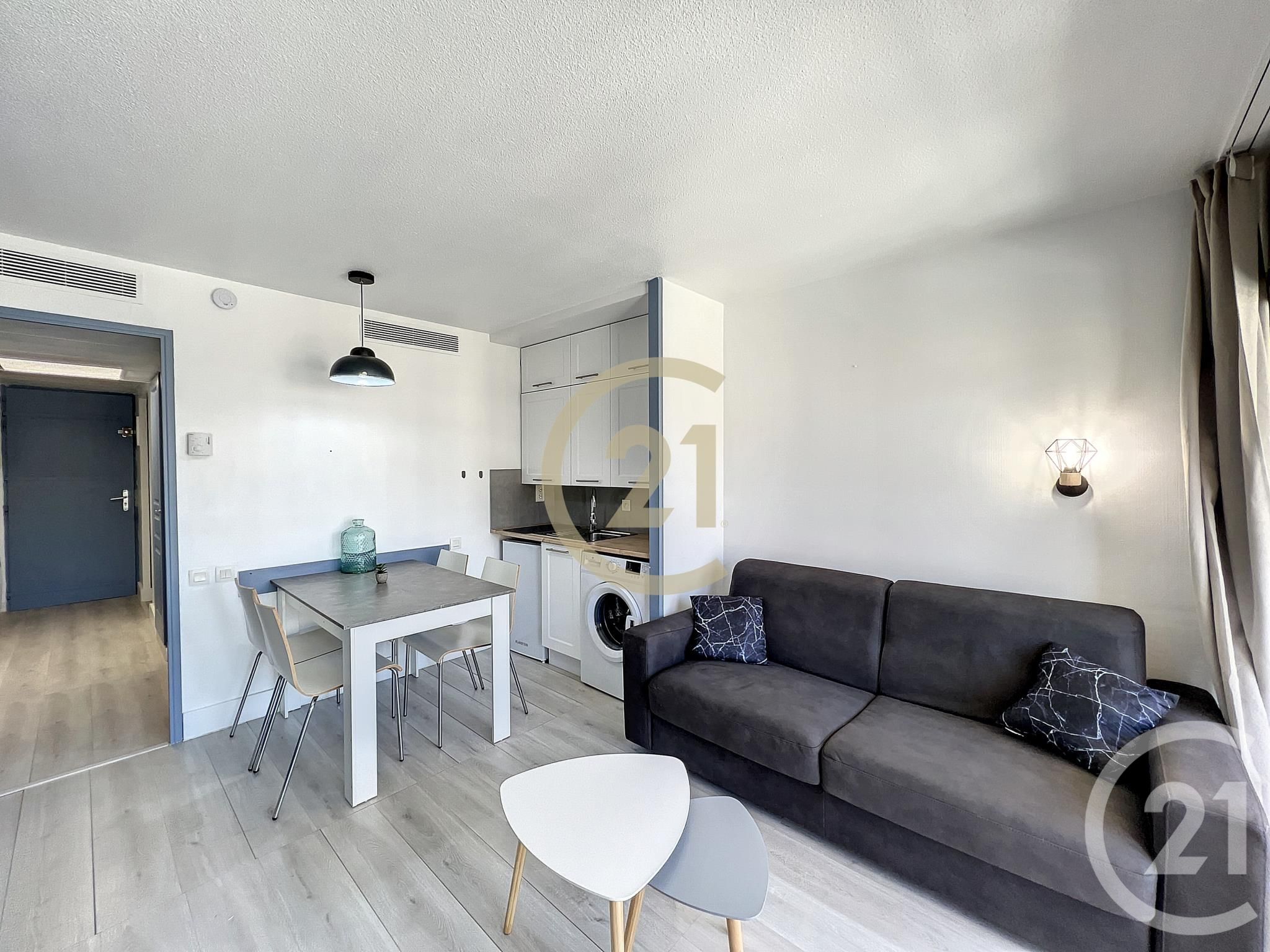Appartement Avenue Pierre de Coubertin à Cannes