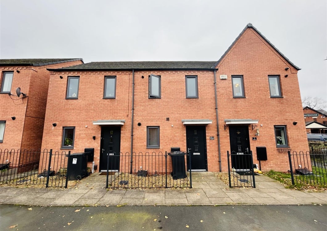 House Donington Grove in Wolverhampton