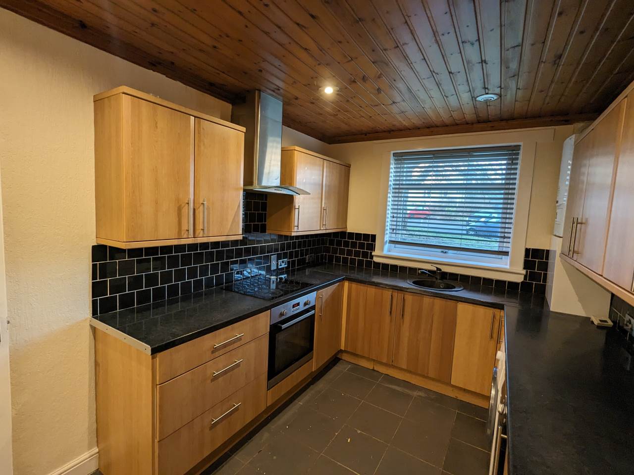 Flat Greenbank Place in Dundee