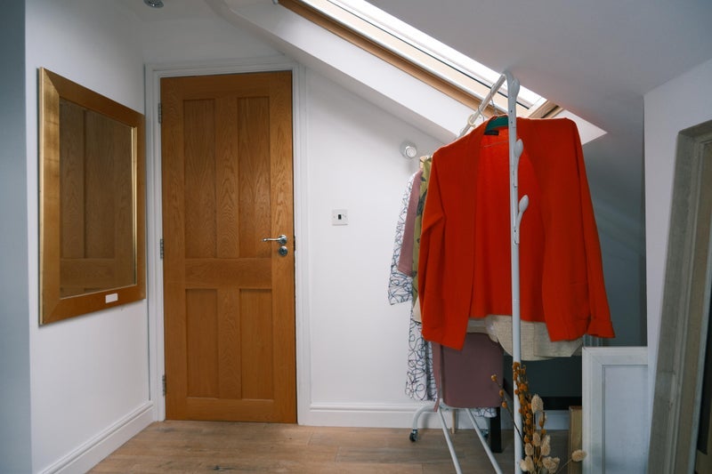 Room Netheravon Road in Greater London