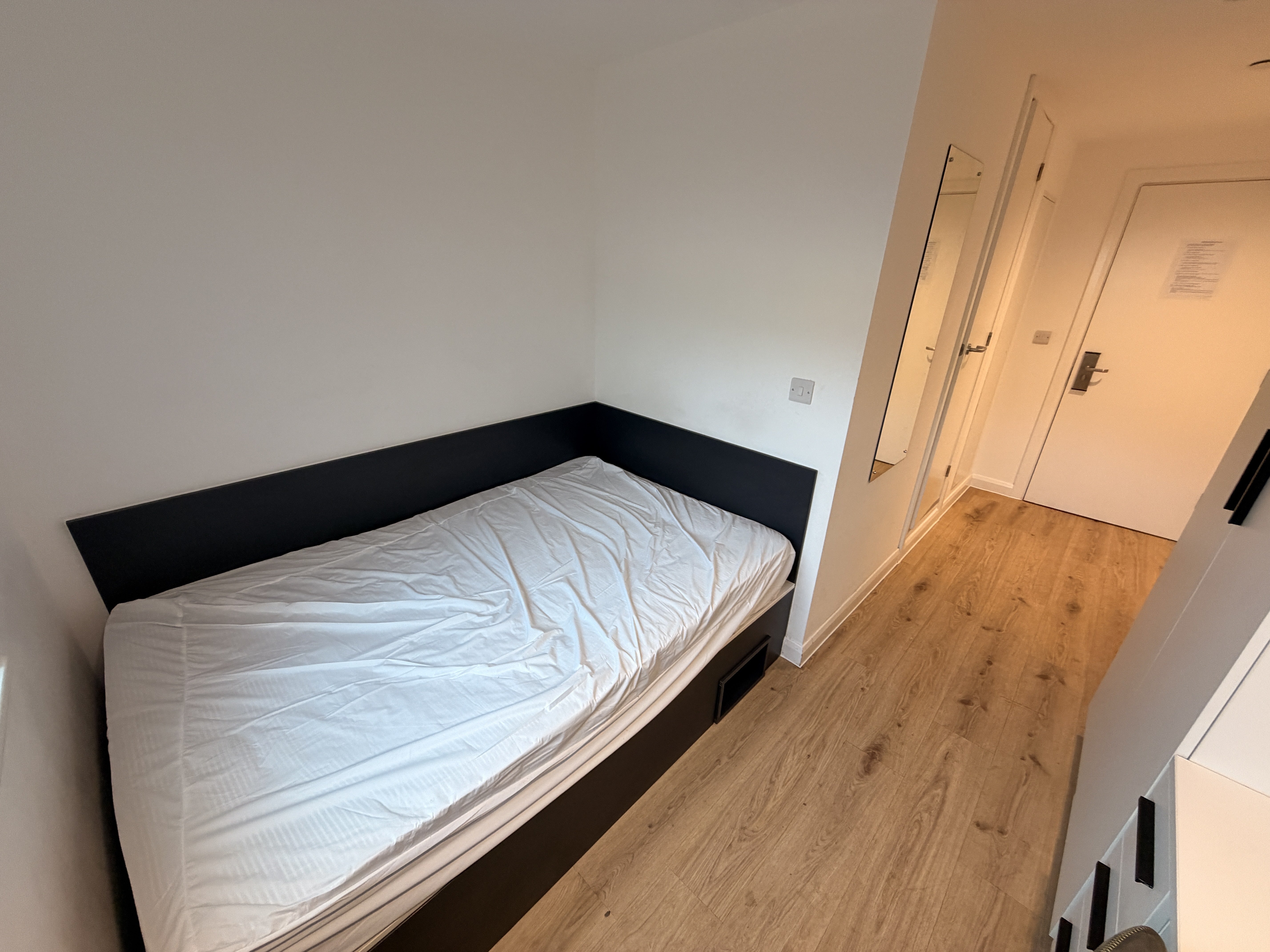 Room Abington Square in Northampton