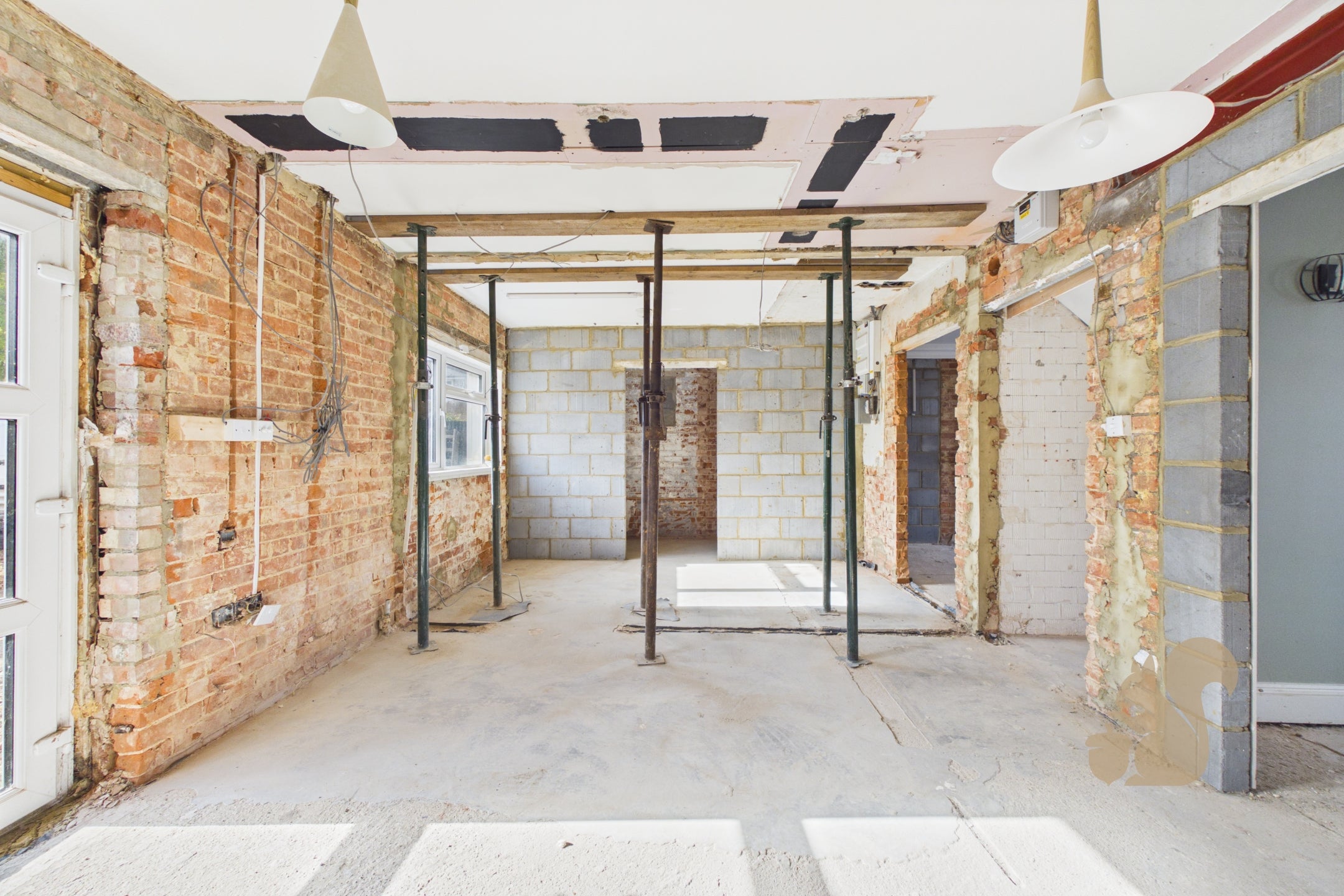 Flat Barfield Road in Colchester