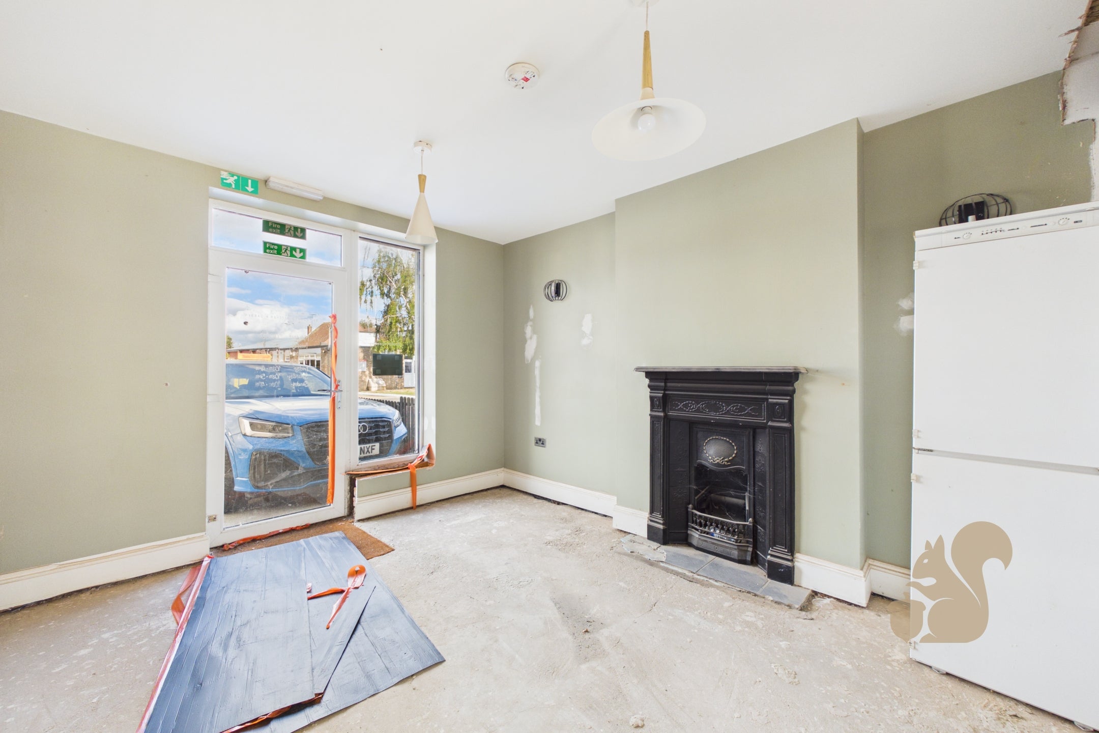 Flat Barfield Road in Colchester