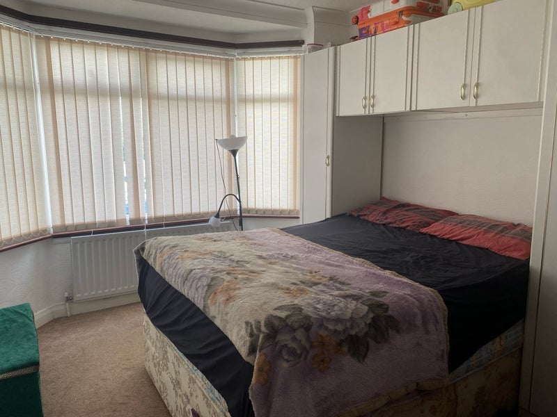 Room Bedlam Lane in Coventry