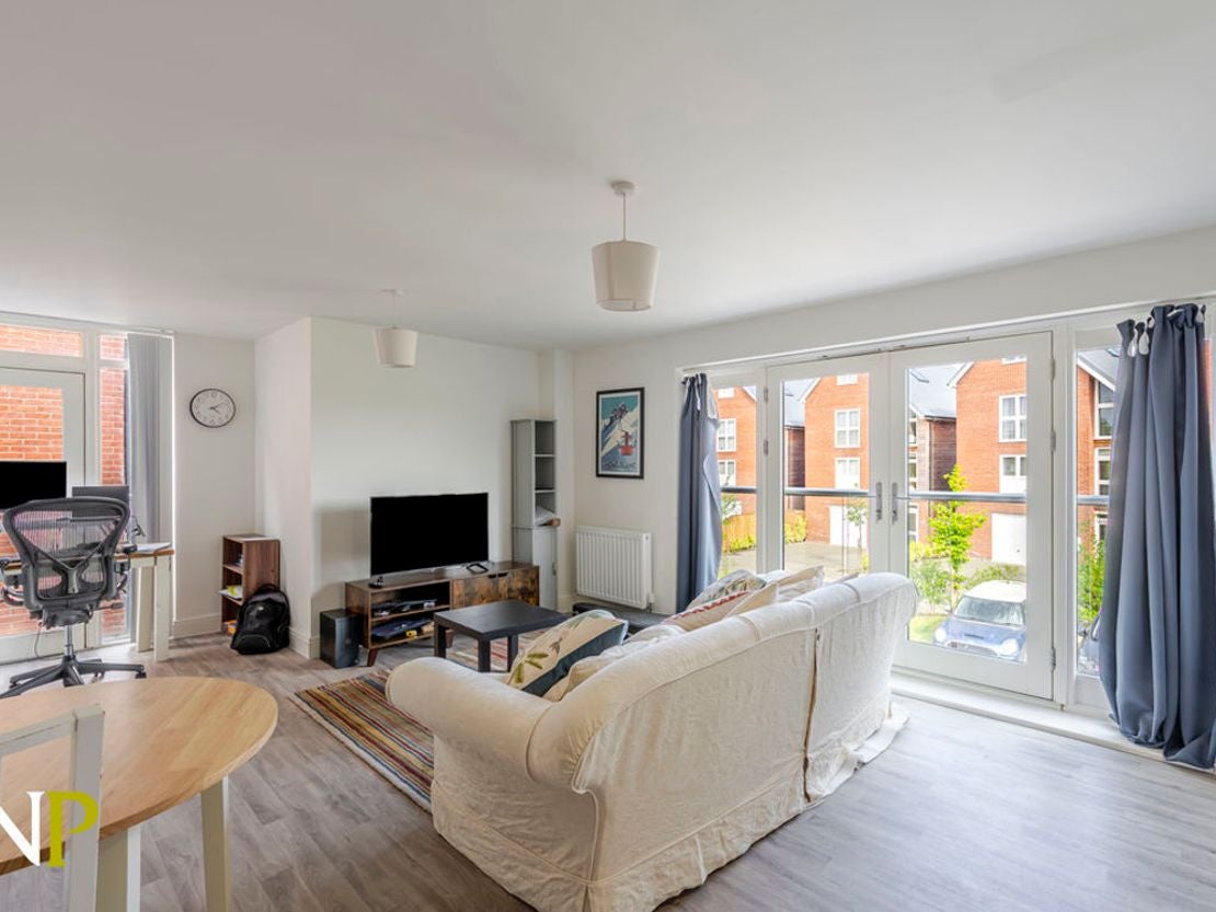 Flat Fayrefield Road in East Suffolk