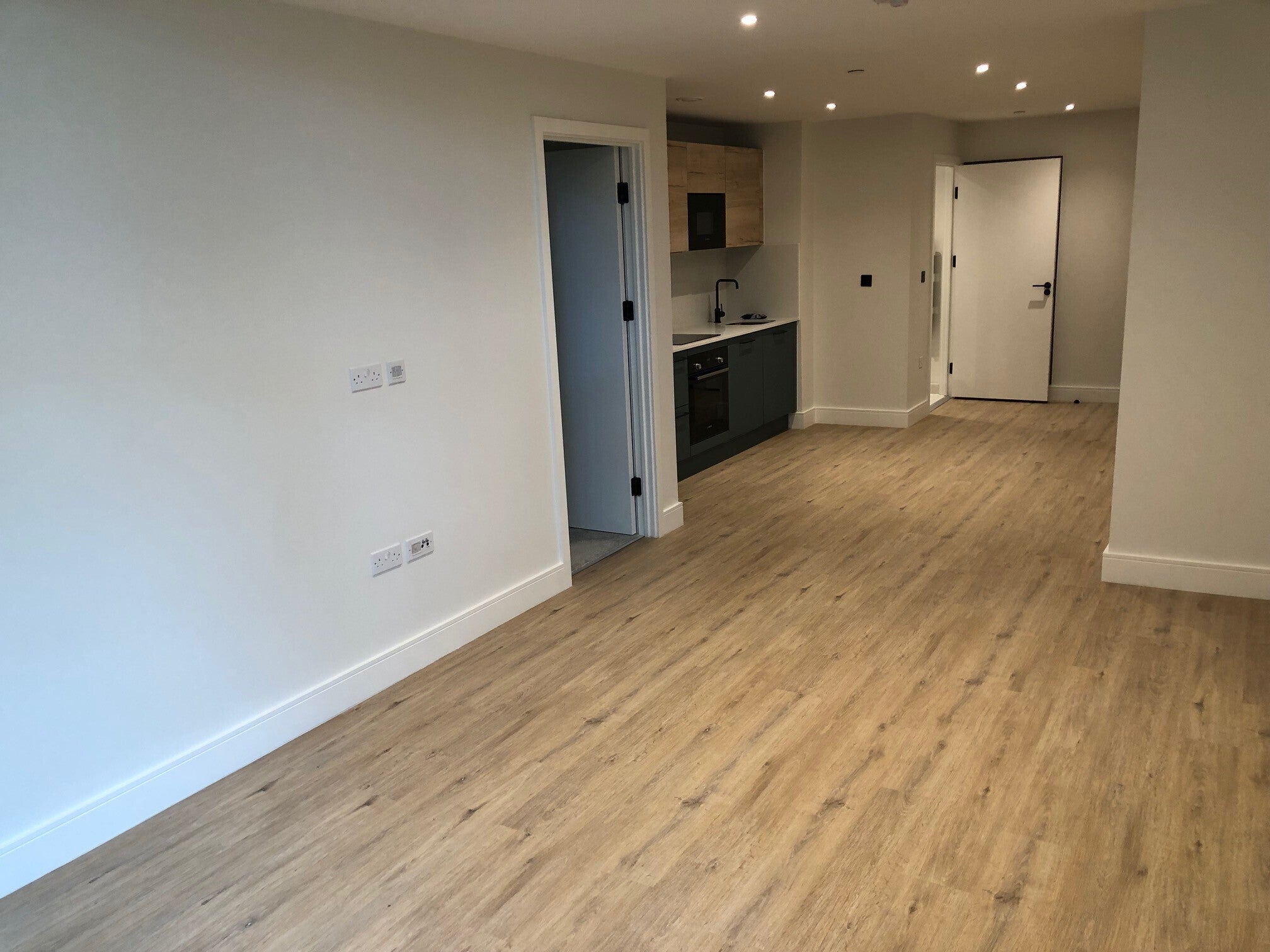 Flat Roebuck Close in Reigate and Banstead