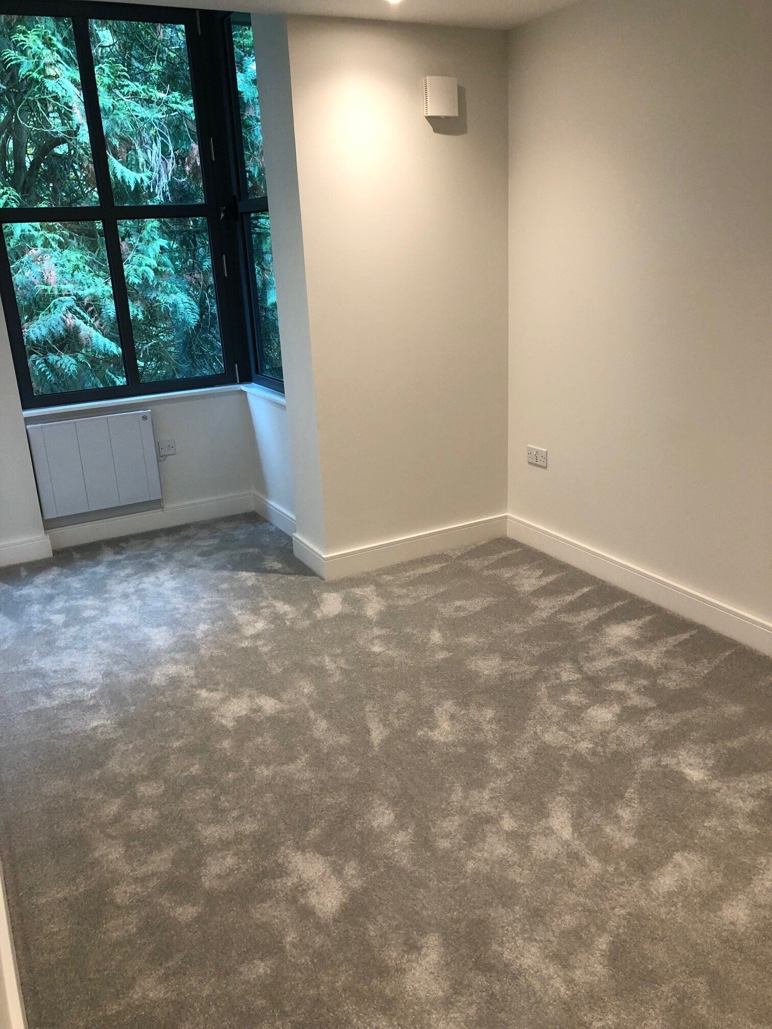 Flat Roebuck Close in Reigate and Banstead