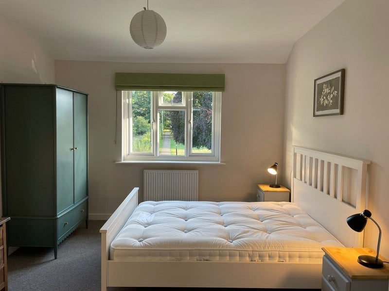 Room Atherfold Road in Greater London