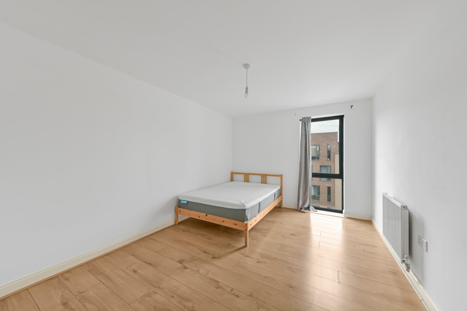 Flat Mornington Close in Greater London