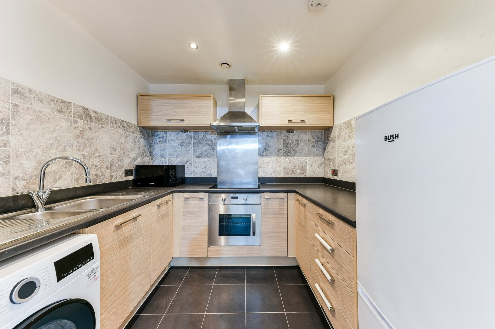 Flat Mornington Close in Greater London