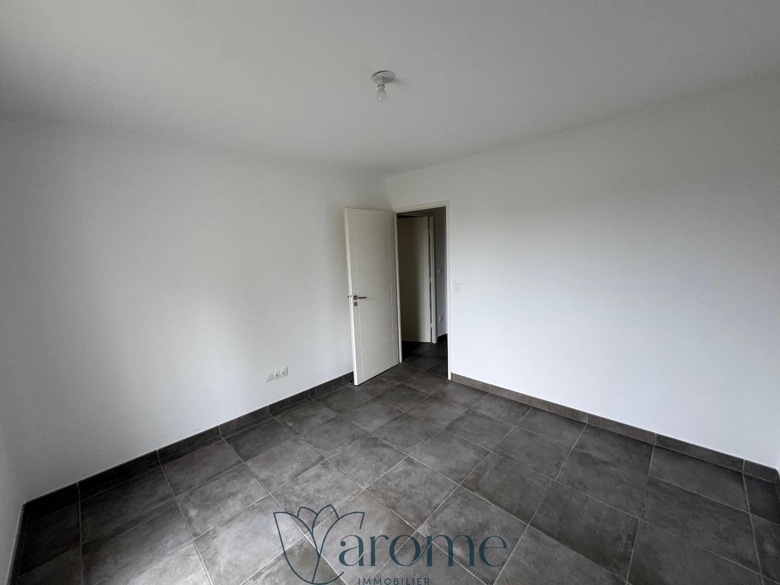 Appartement Route d'Alès à Nîmes