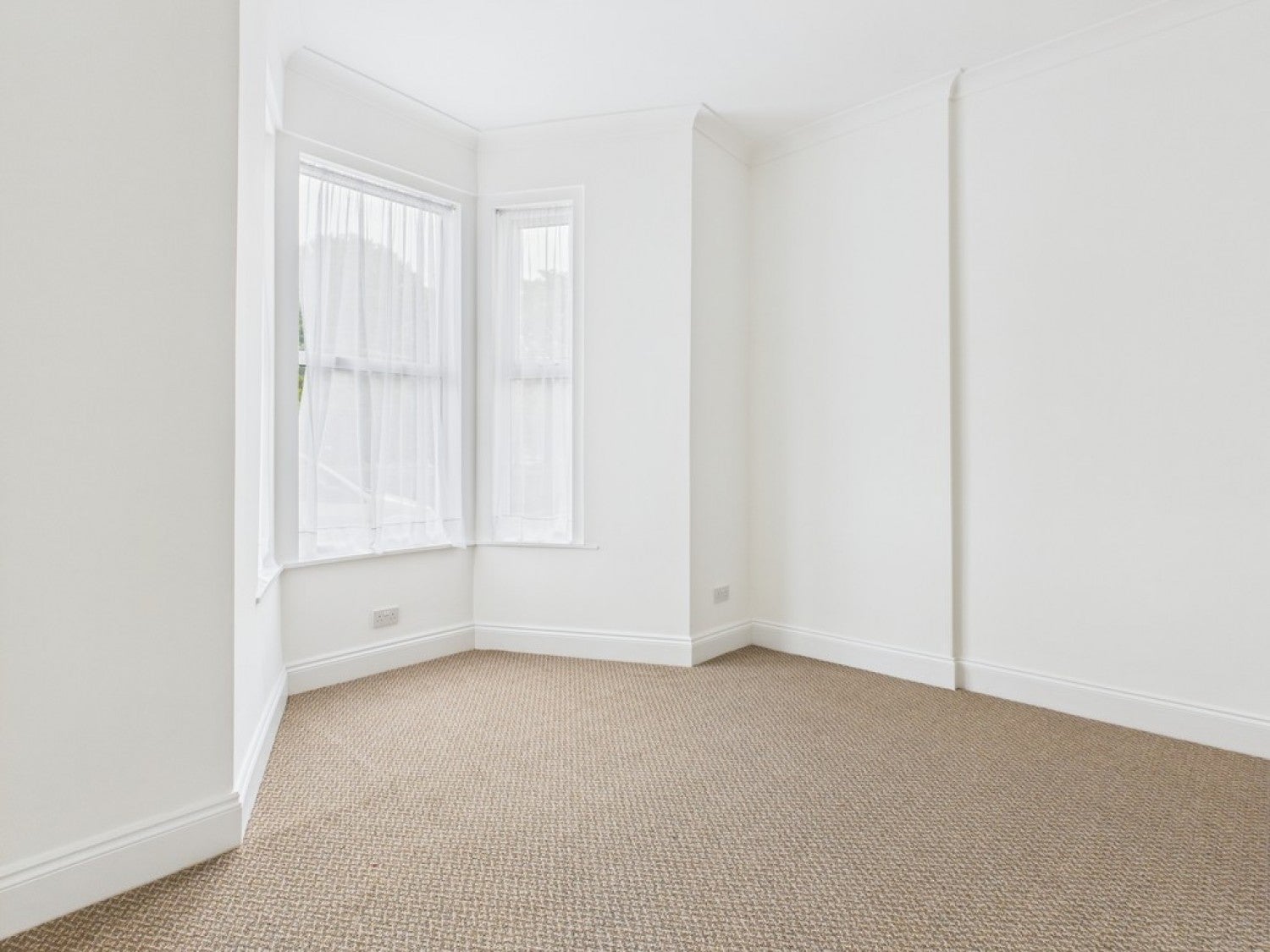 Flat Garden Crescent in Plymouth