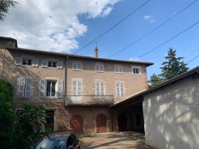 Flat Rue du Tonnelier in Blacé