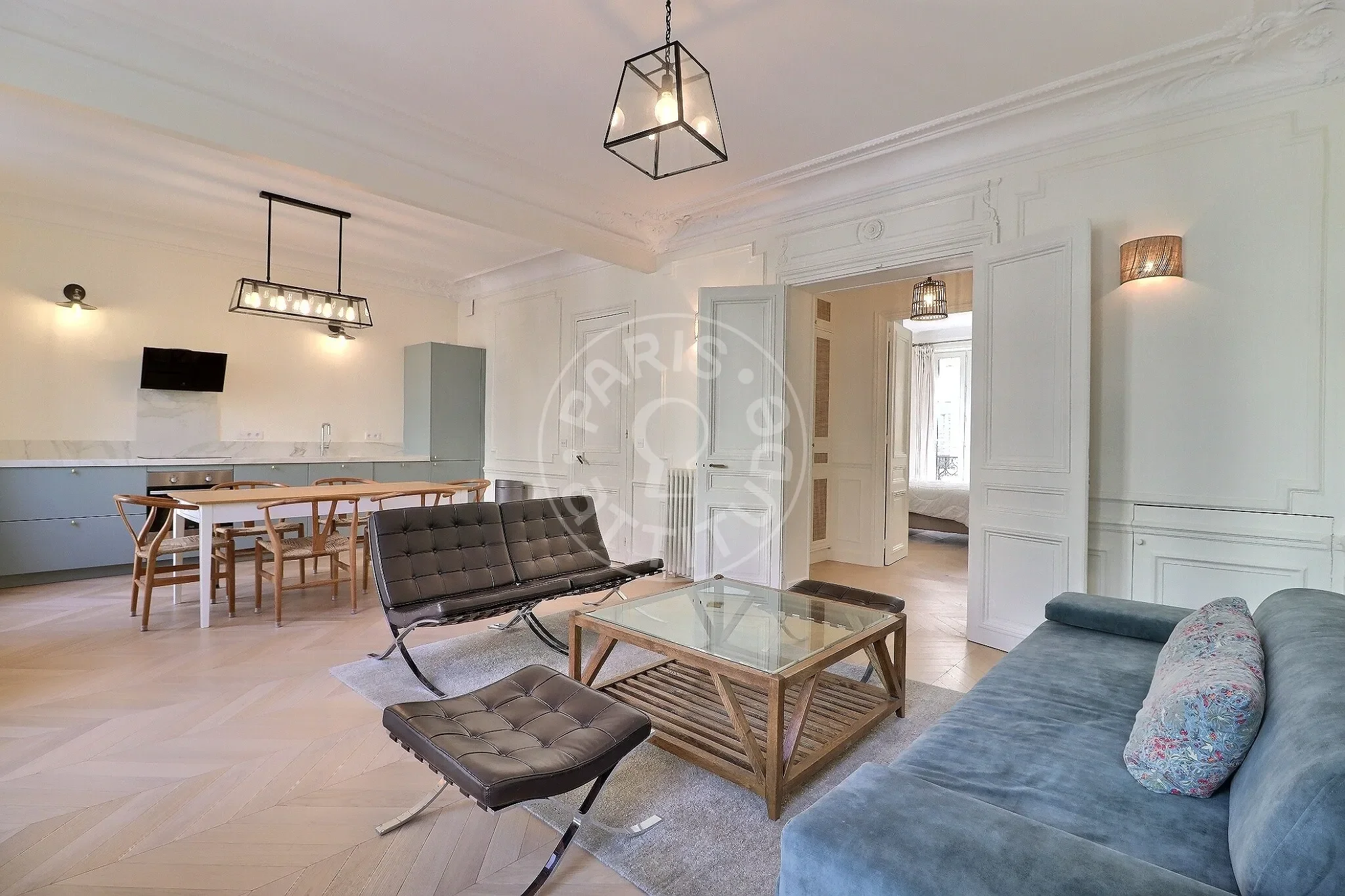 Appartement Avenue de la Motte-Picquet à Paris