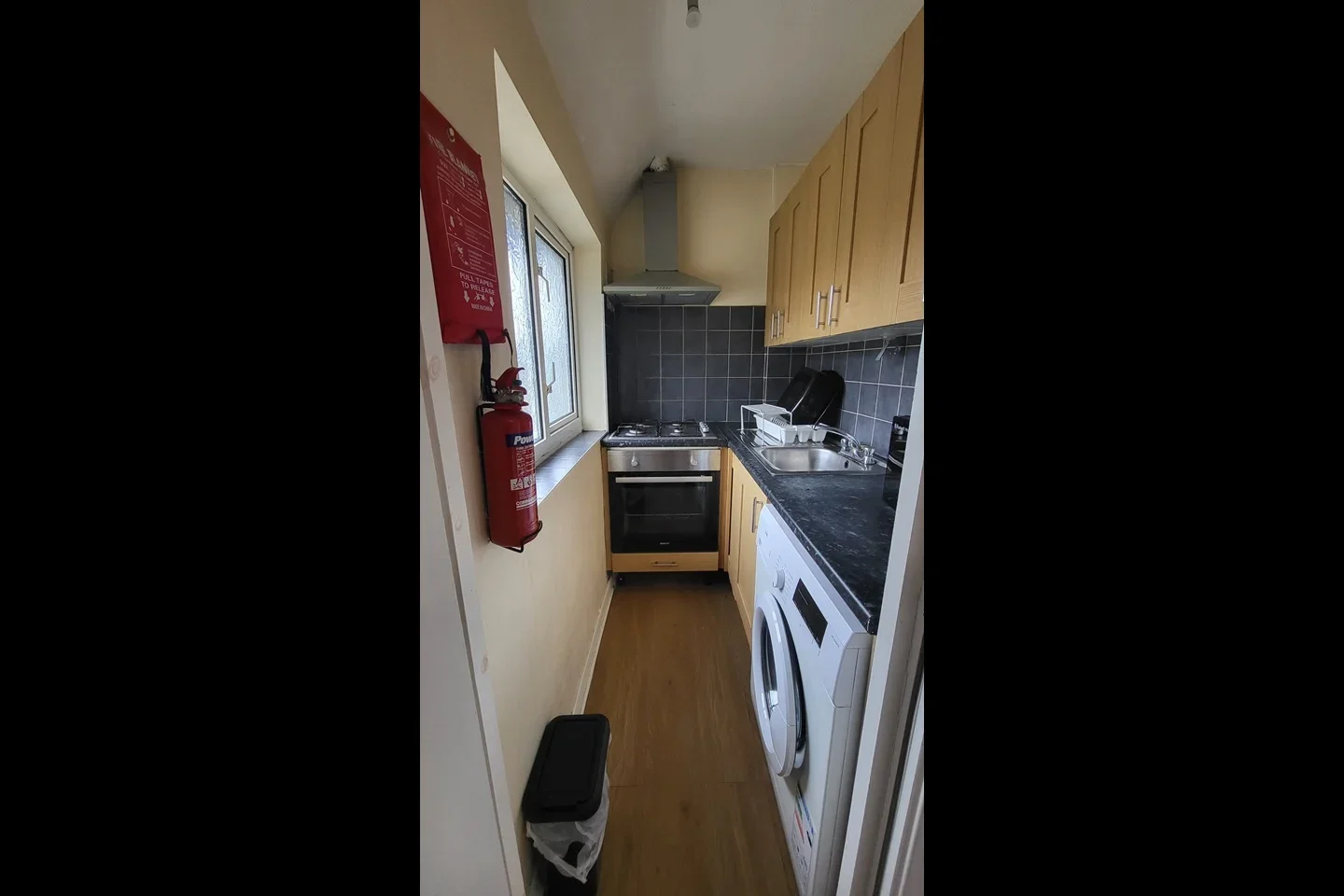 Flat Coles Green Road in Greater London