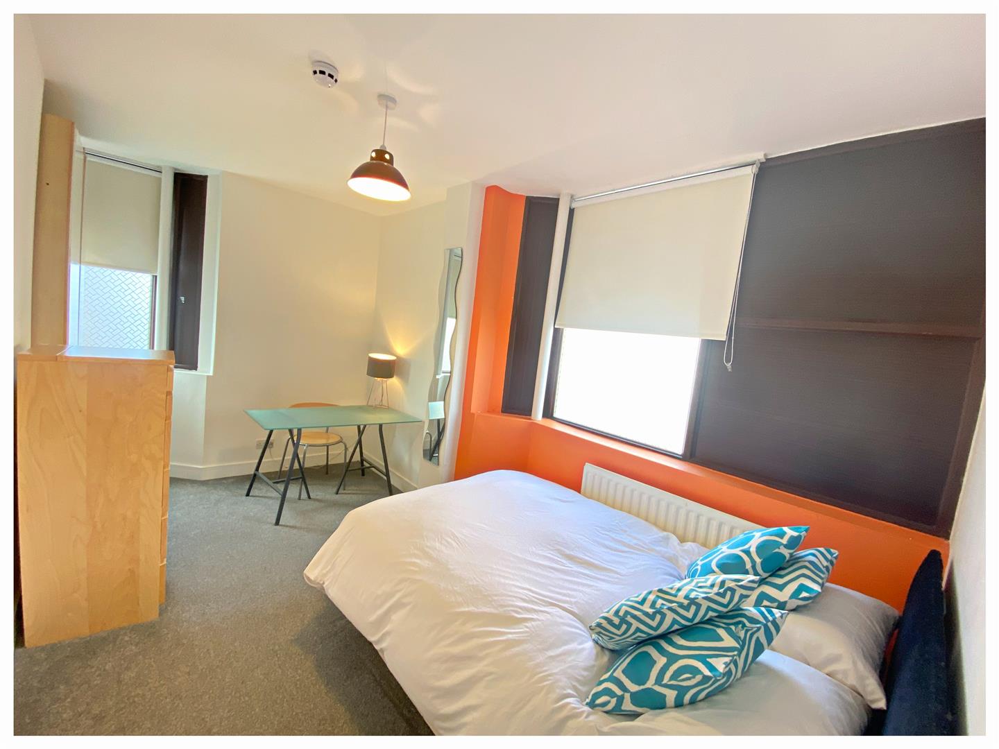 Flat Broomhall Street in Sheffield
