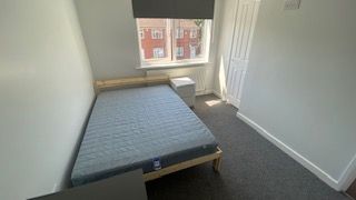 Flat Walsall Street in Coventry