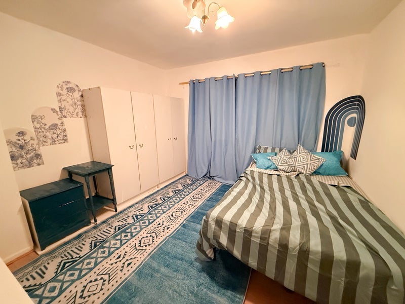 Room Blakeney Grove in Leeds