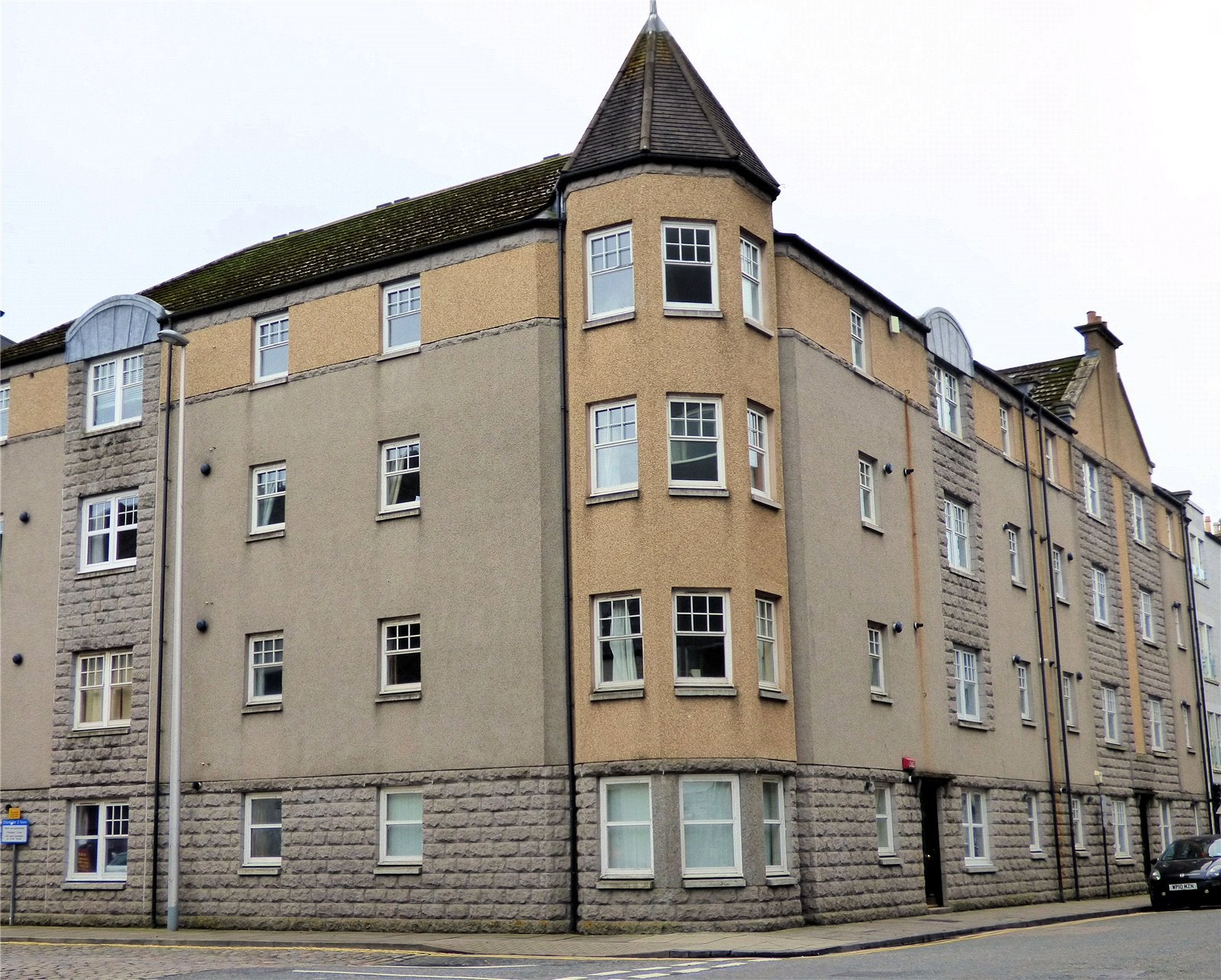 Flat Chapel Street in Aberdeen City
