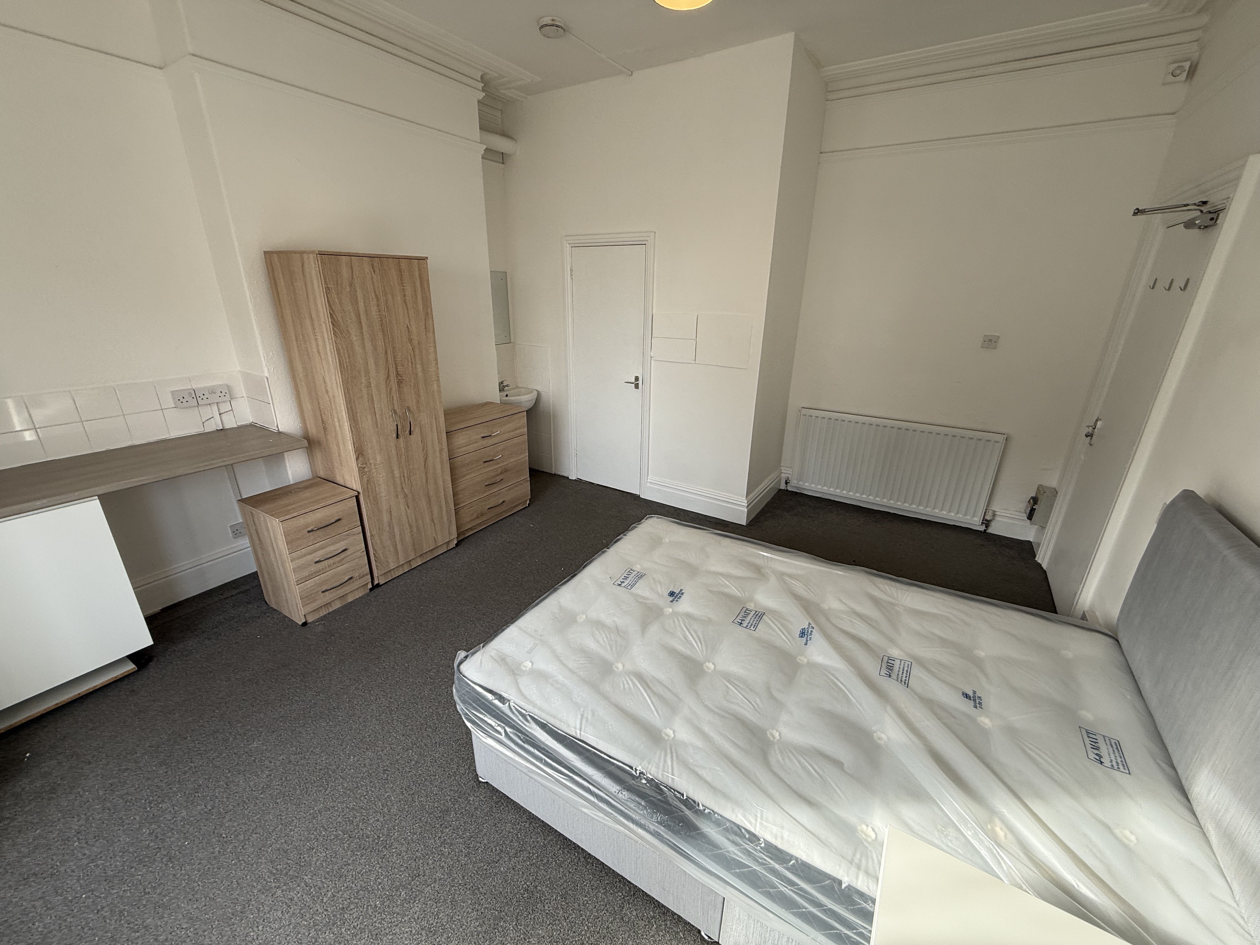 Room Balby Road in Doncaster