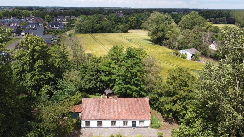 Vrijstaande woning te koop: Weijereind 1, Reusel