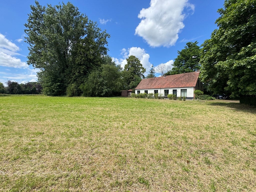 Vrijstaande woning te koop: Weijereind 1, Reusel