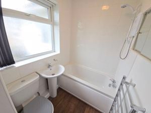 Flat Lesbury Avenue in Stakeford