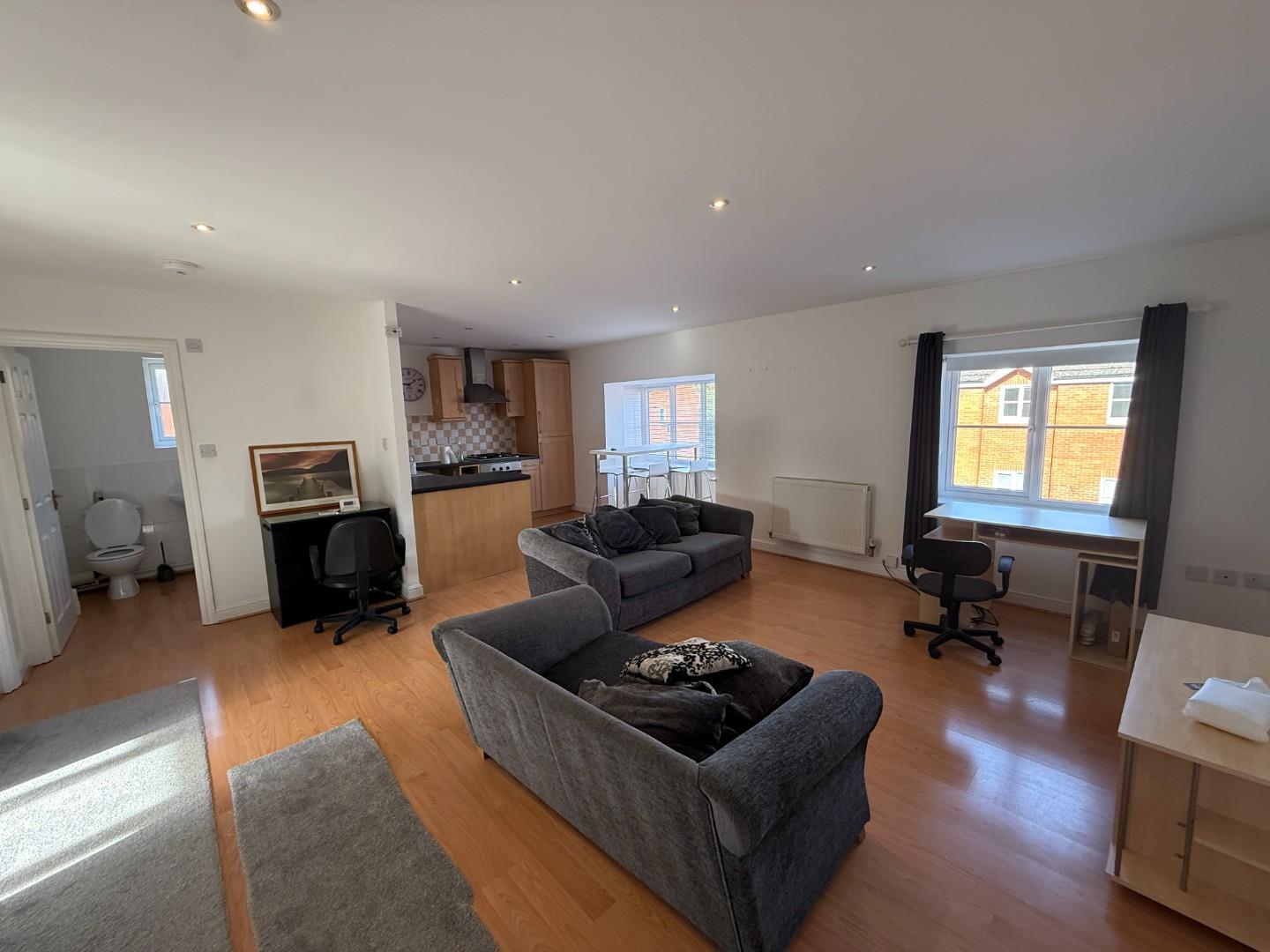 Flat Wooton Court in Milton Keynes