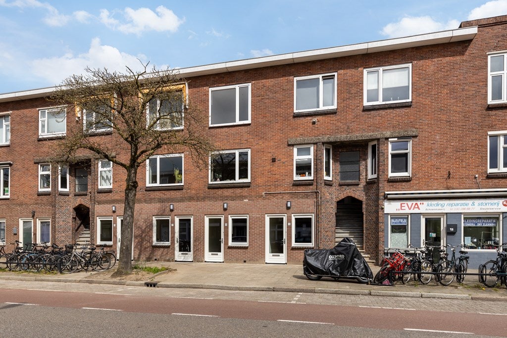 Flat Laan van Nieuw-Guinea in Utrecht