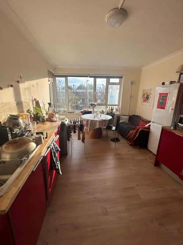 Room St. Pancras Way in Greater London