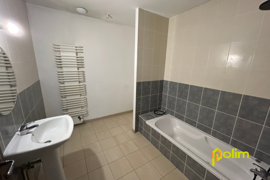 Appartement Rue de Biard à Bayonville-sur-Mad