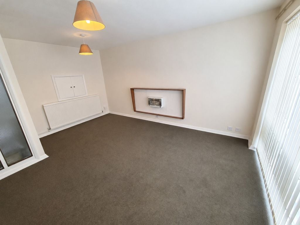 Flat Hardwick Close in Greater London