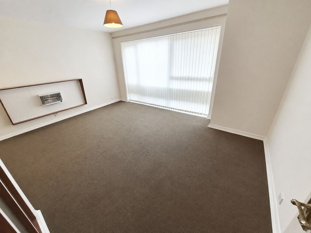 Flat Hardwick Close in Greater London