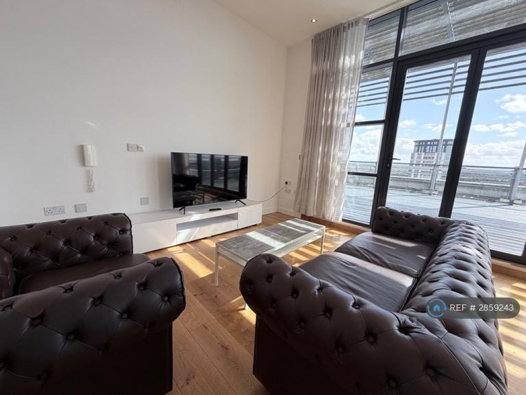 Flat The Quays in Salford