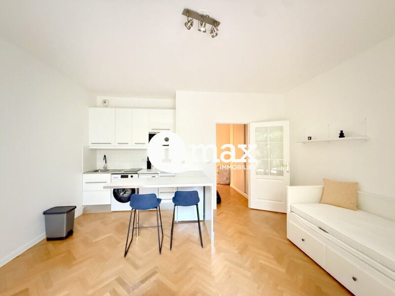 Appartement Avenue Sainte-Foy à Neuilly-sur-Seine