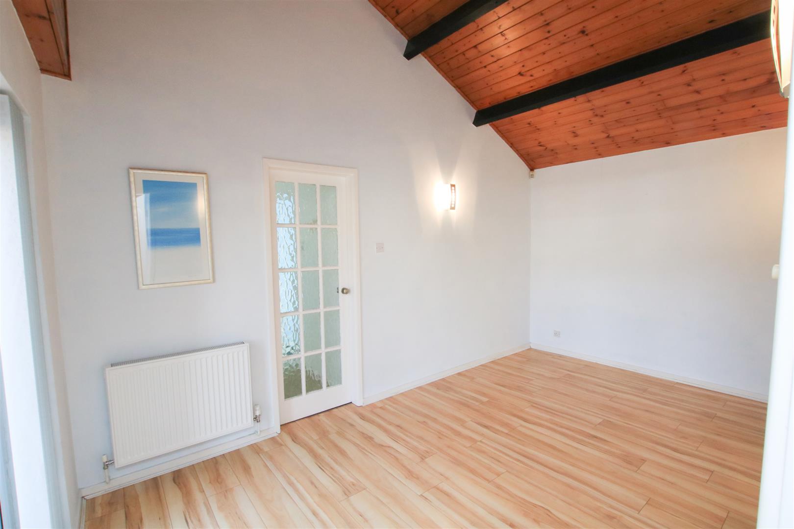 House Redhall Close in Doncaster