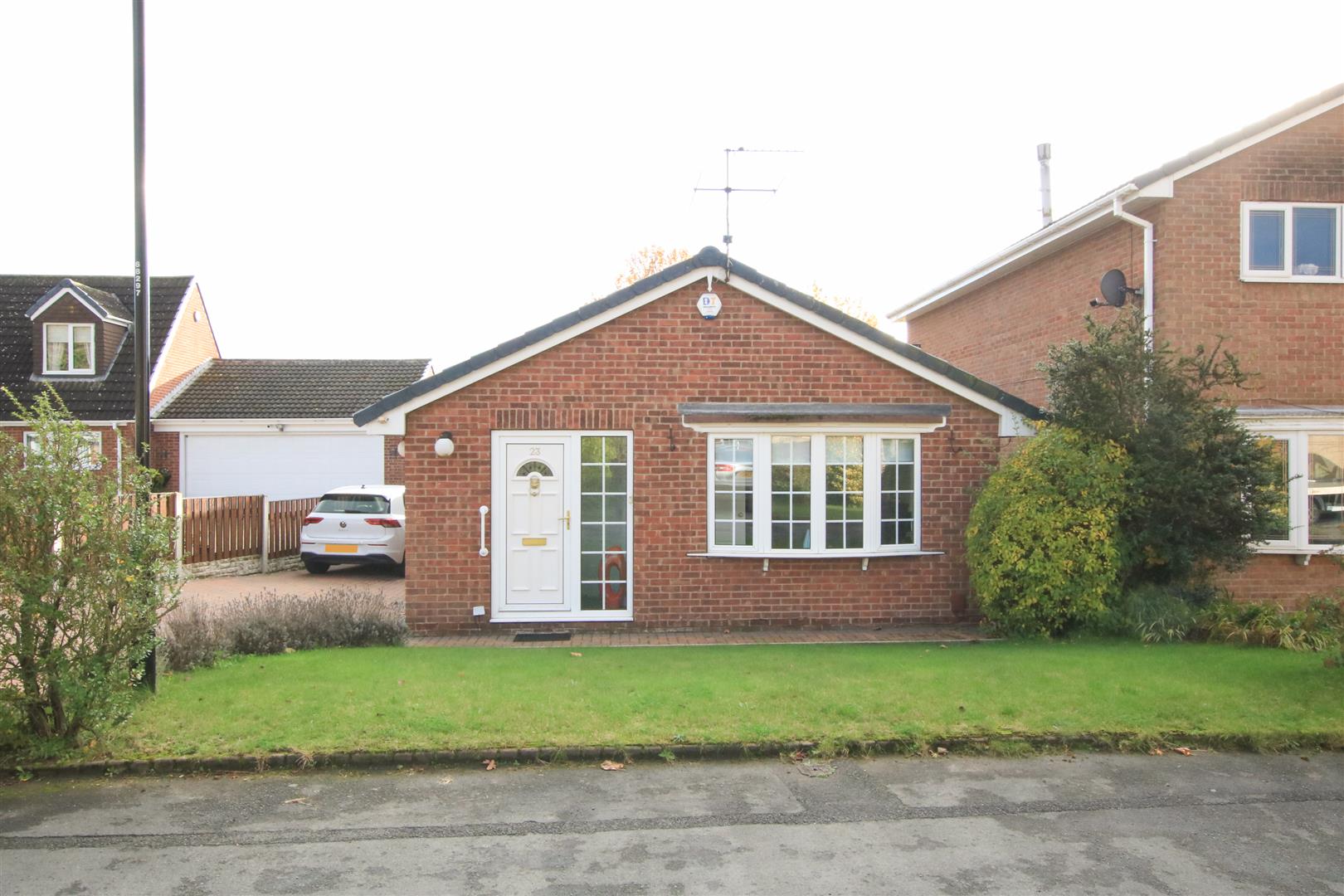 House Redhall Close in Doncaster