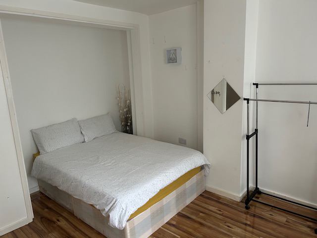 Room Thriffwood in Greater London