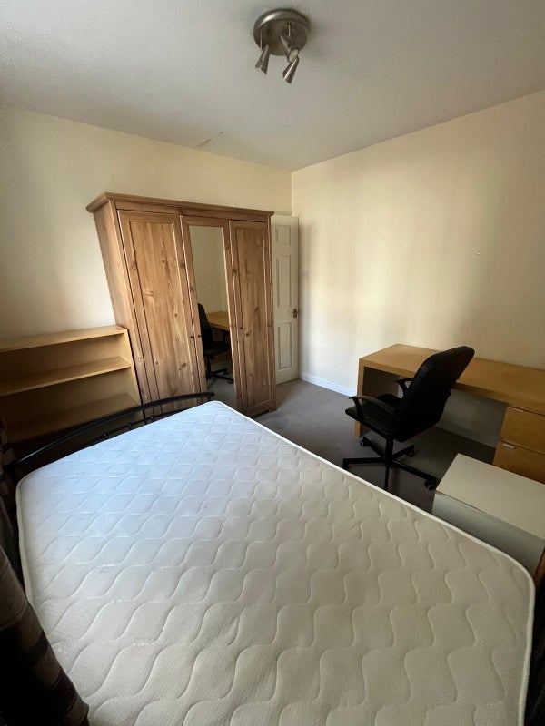Room Yeldham Road in Greater London