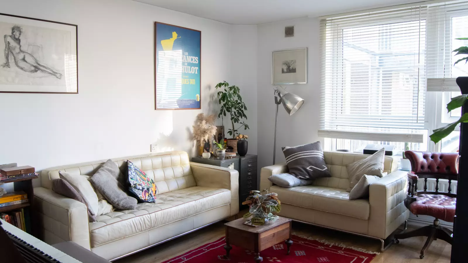 Flat Burdett Road in Greater London