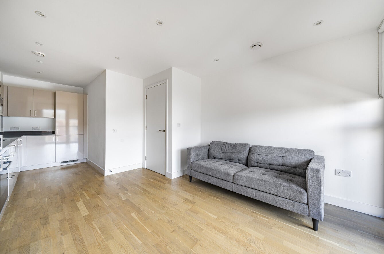 Flat Burgess Springs in Chelmsford