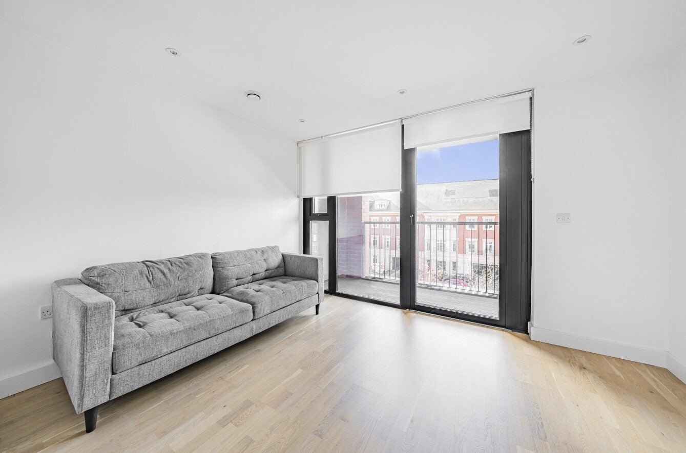 Flat Burgess Springs in Chelmsford