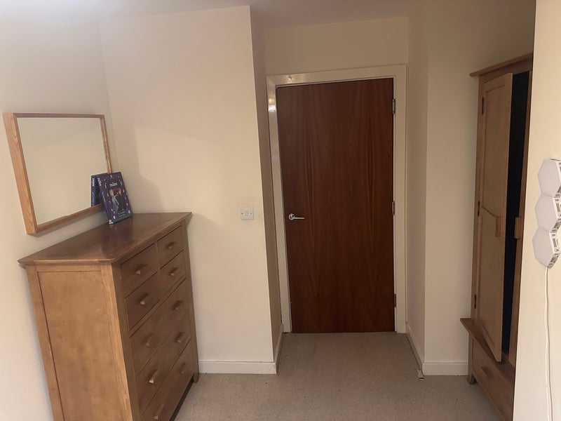 Flat Crabtree Court in Crawley