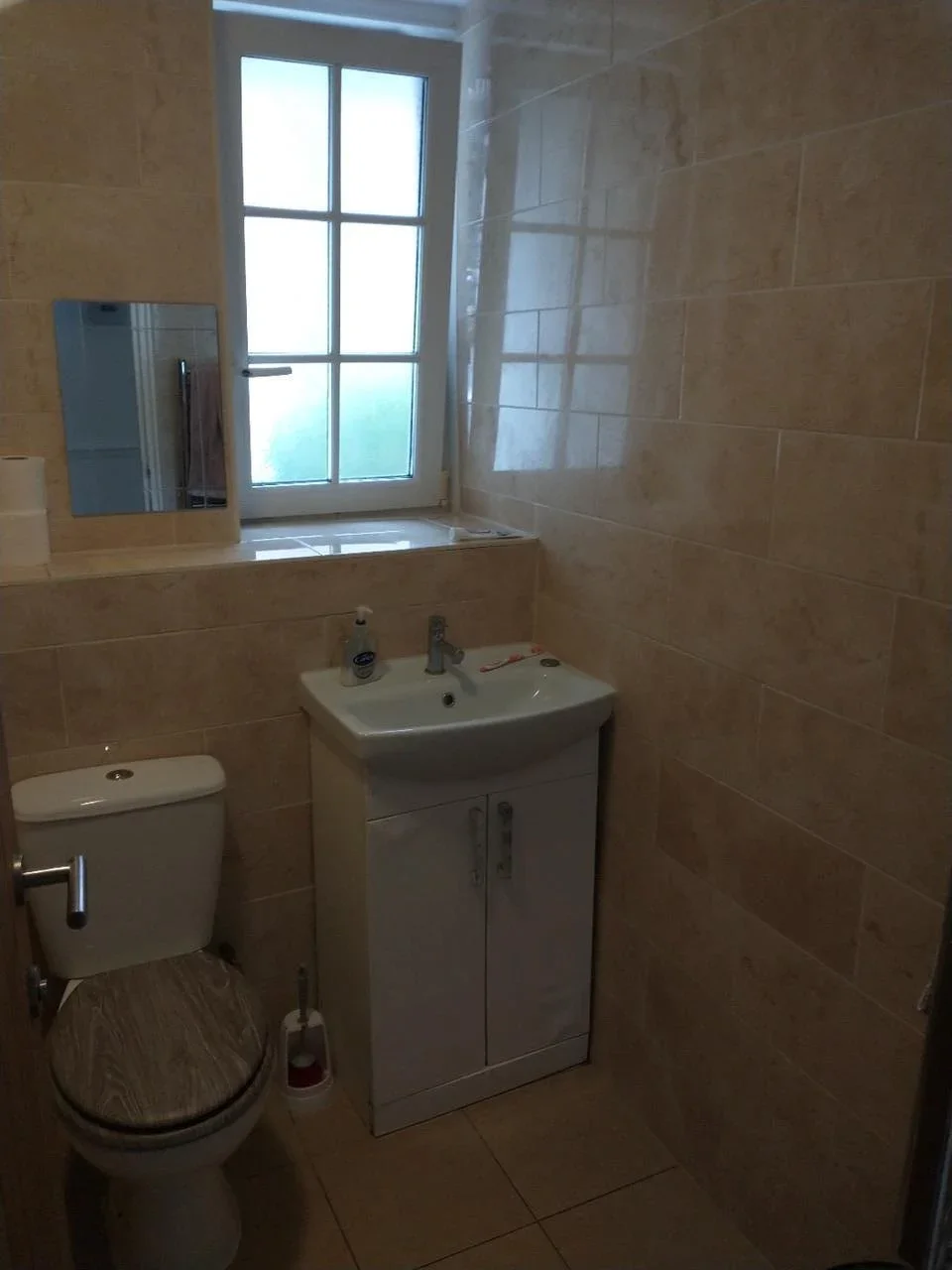 Room Bromley High Street in Greater London