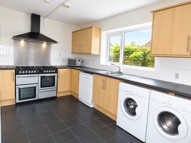 Room Elmsley Street in Preston