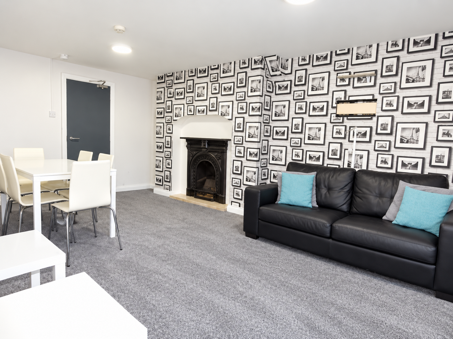 Room Elmsley Street in Preston