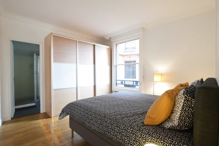 Flat Cité Duplan in Paris